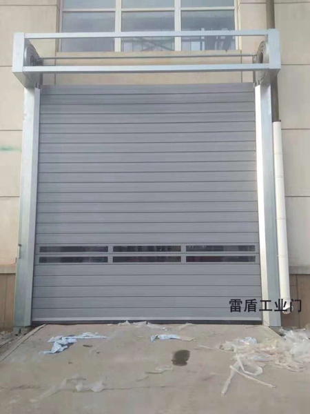 硬质螺旋式快速门