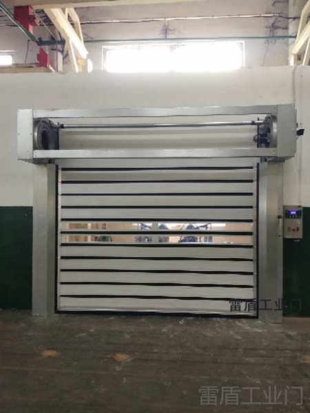 湖北十堰东风汽车后桥车间涡轮式快速门 (2)