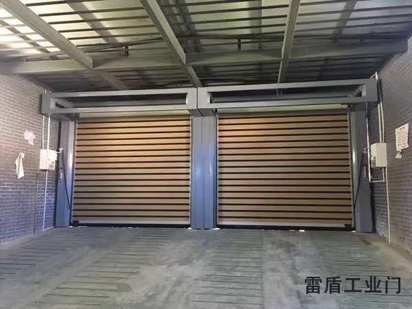 硬质椭圆式快速门 