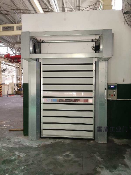 硬质螺旋式快速门