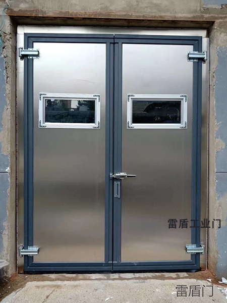 北京市不锈钢密闭平开门 (1)